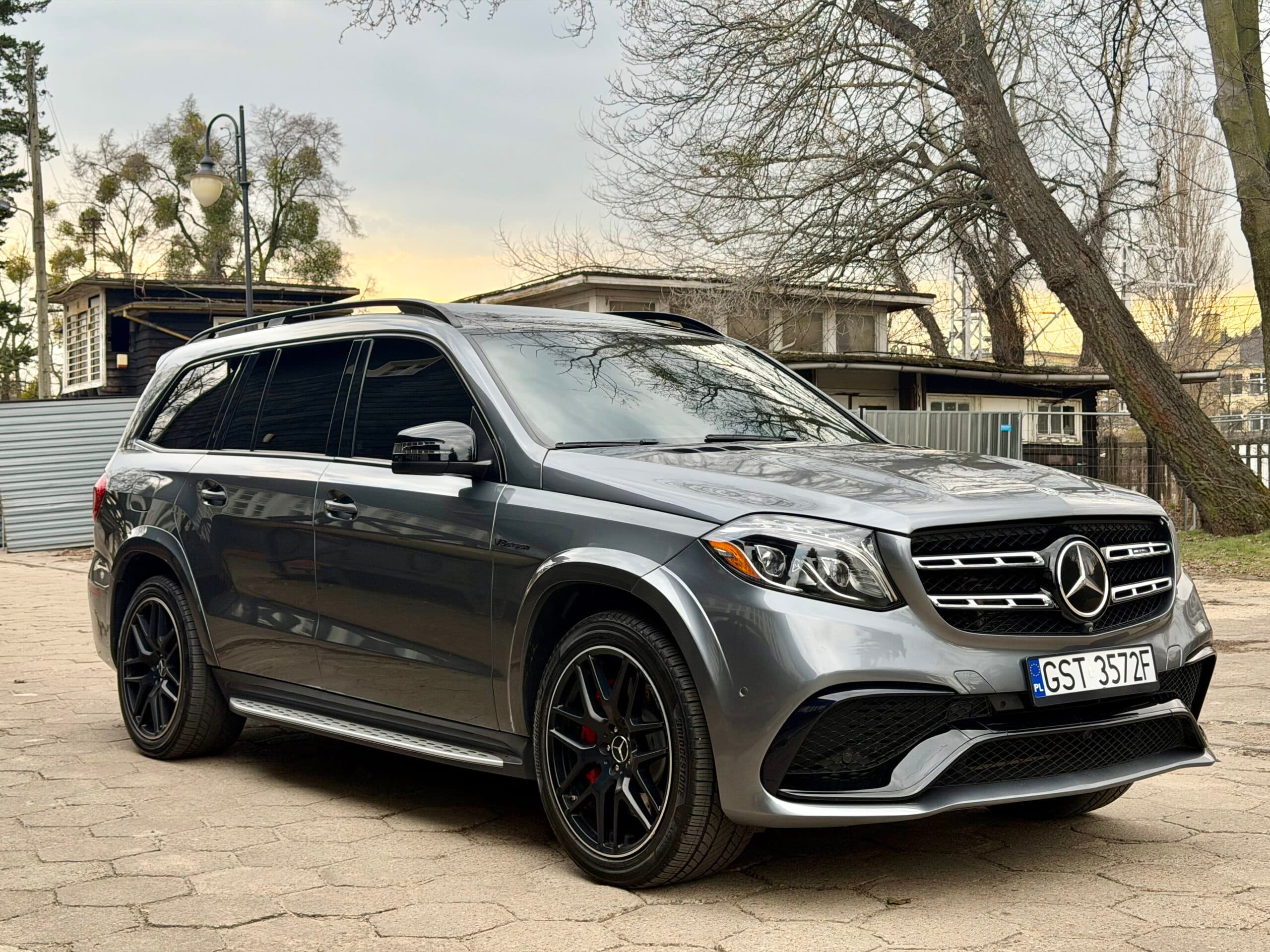 Mercedes-Benz GLS 63 AMG 2017 — zdjęcie 12