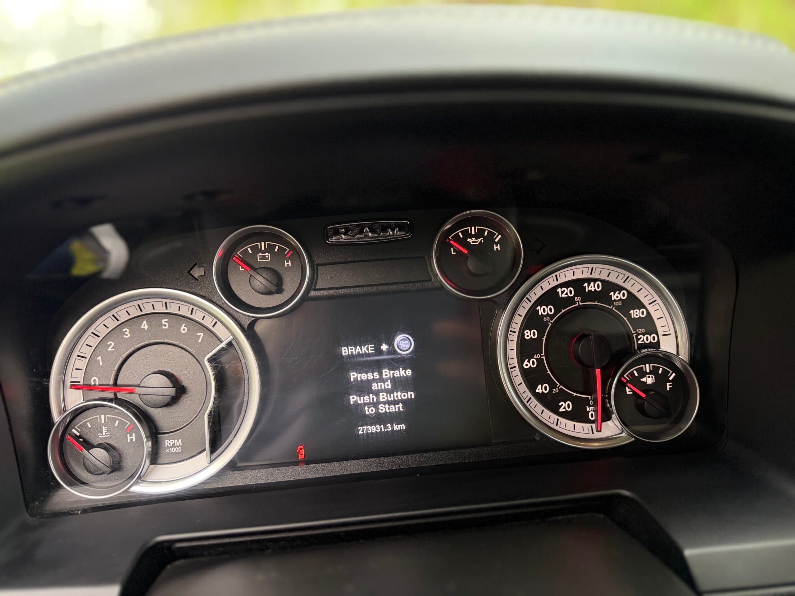 RAM 1500 2014 — zdjęcie 12