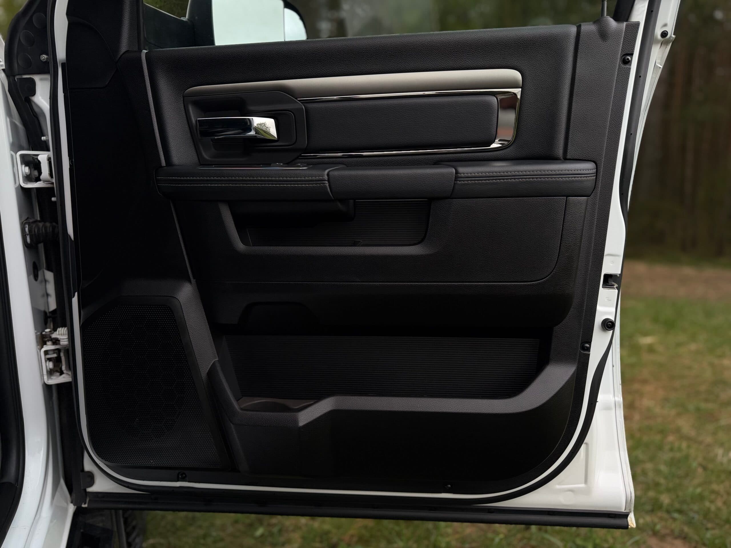 RAM 1500 2014 — zdjęcie 21